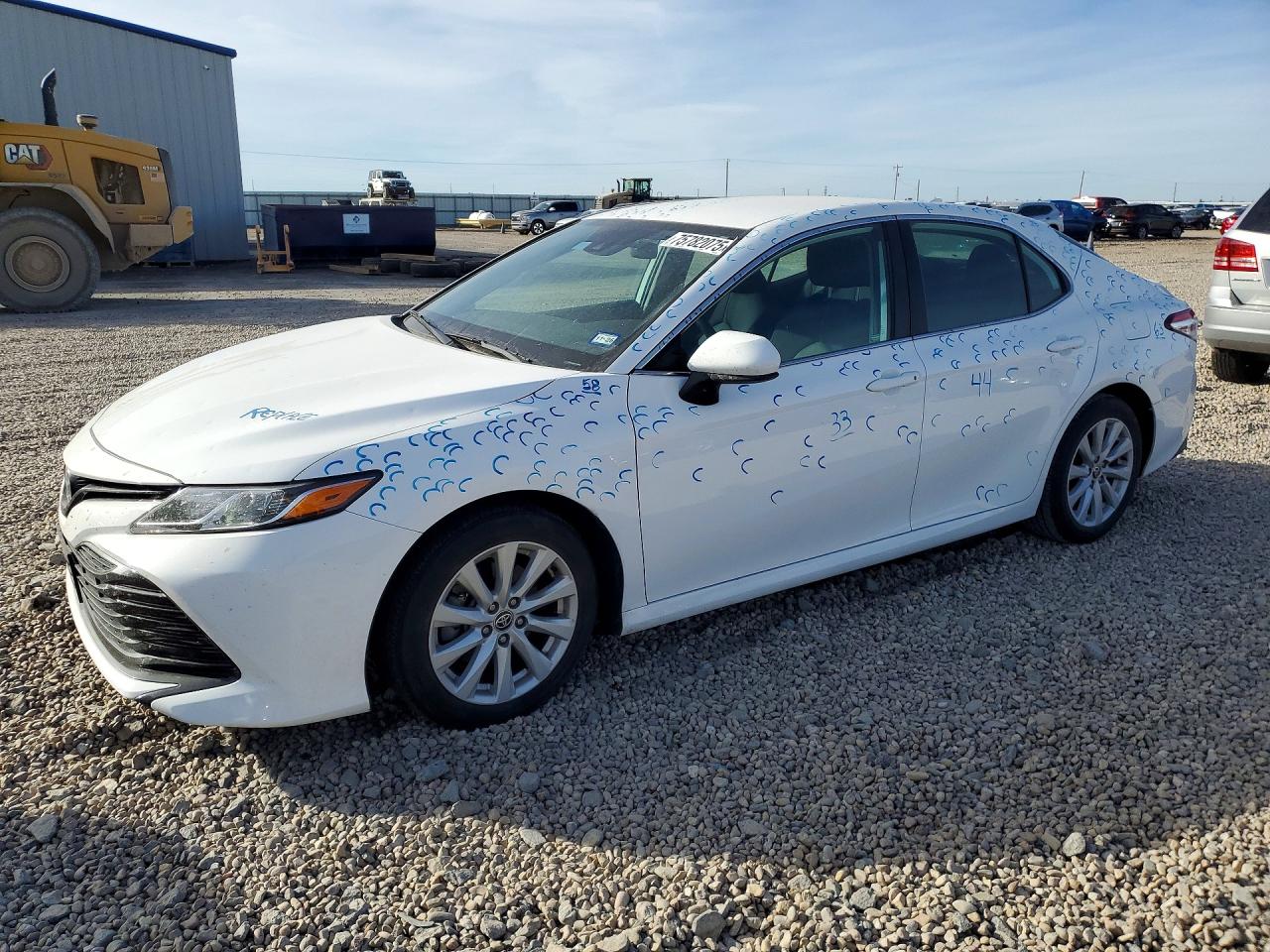 TOYOTA CAMRY 2020