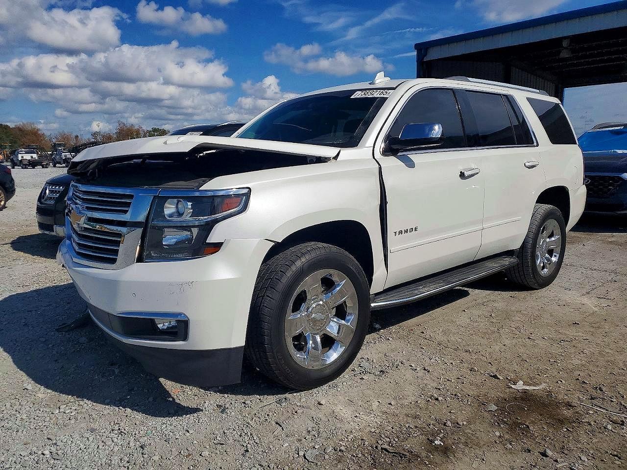 CHEVROLET TAHOE 2017