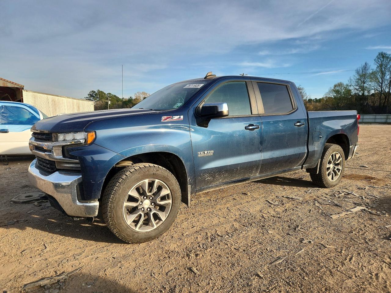 CHEVROLET SILVERADO 2021