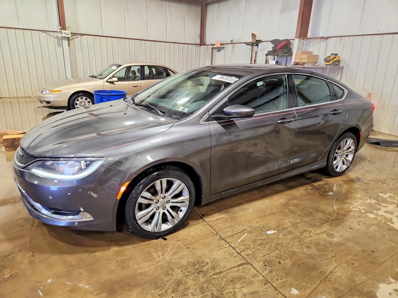 CHRYSLER 200 2015