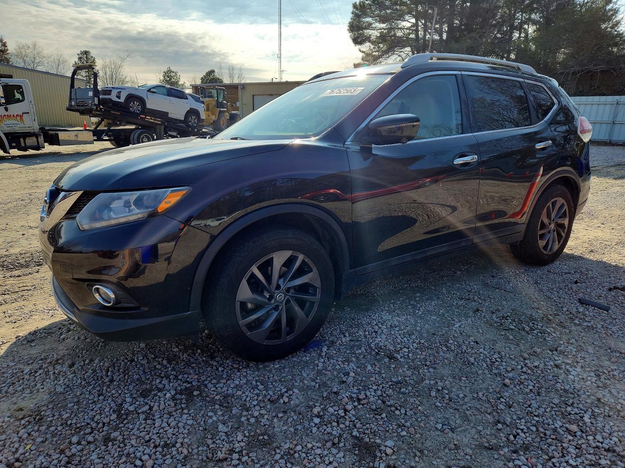 NISSAN ROGUE 2016