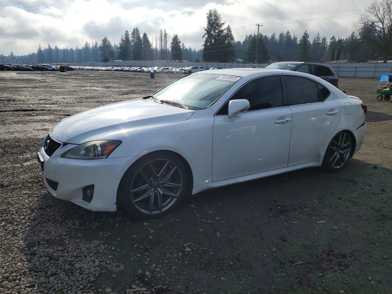 LEXUS IS 2012