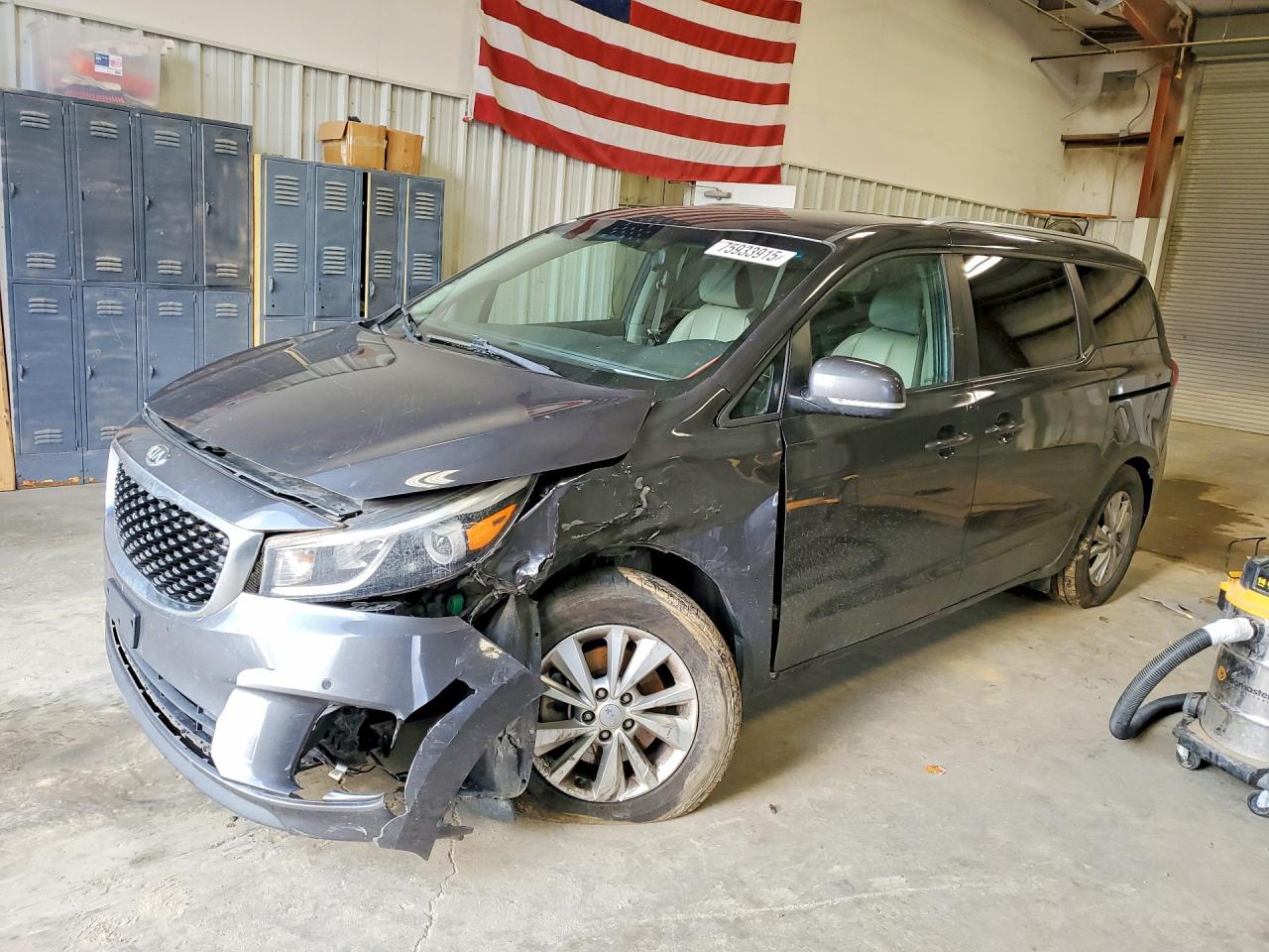 KIA SEDONA 2017