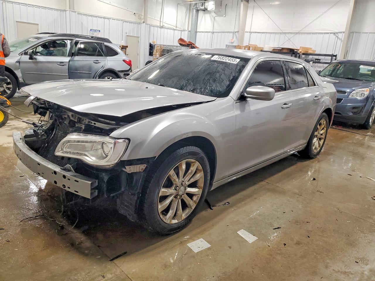 CHRYSLER 300 2016