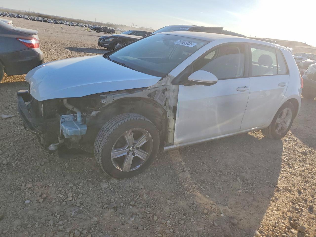 VOLKSWAGEN GOLF 2017