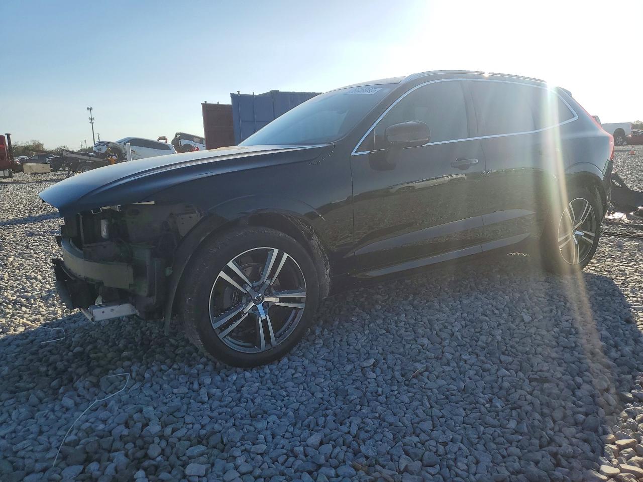 VOLVO XC60 2018
