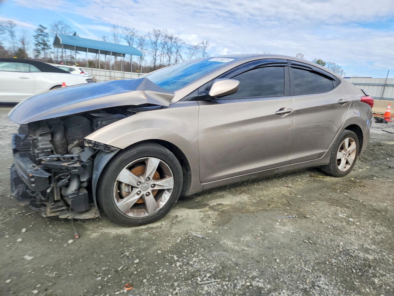HYUNDAI ELANTRA 2013