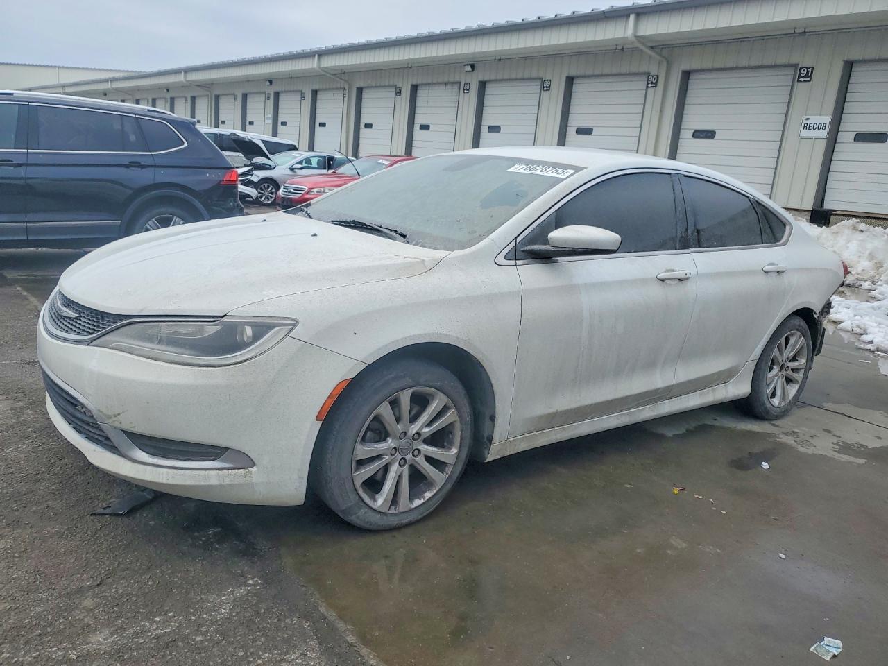 CHRYSLER 200 2015
