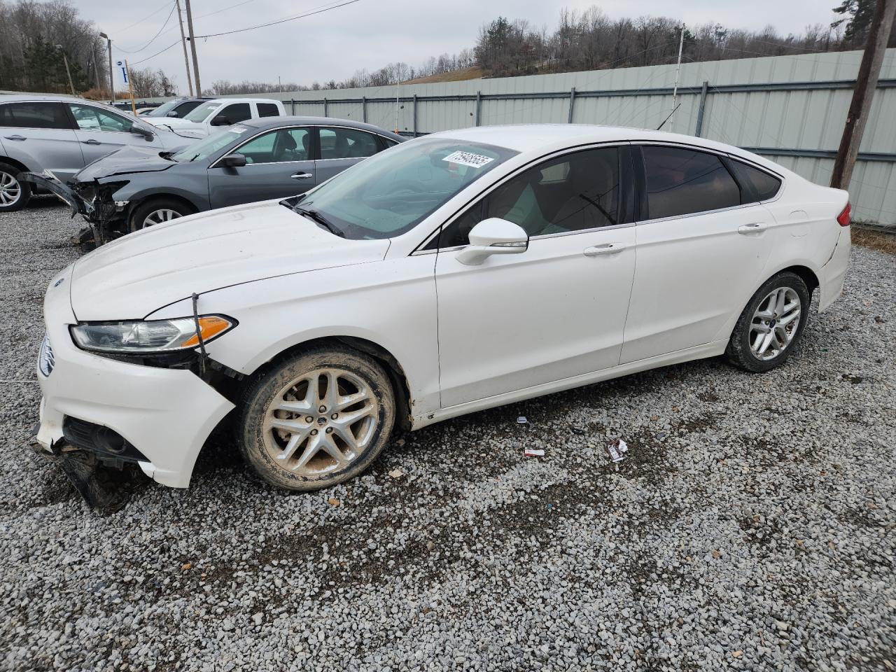 FORD FUSION 2015