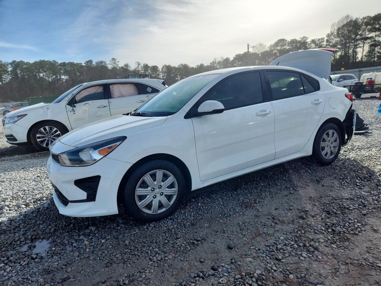 KIA RIO 2021