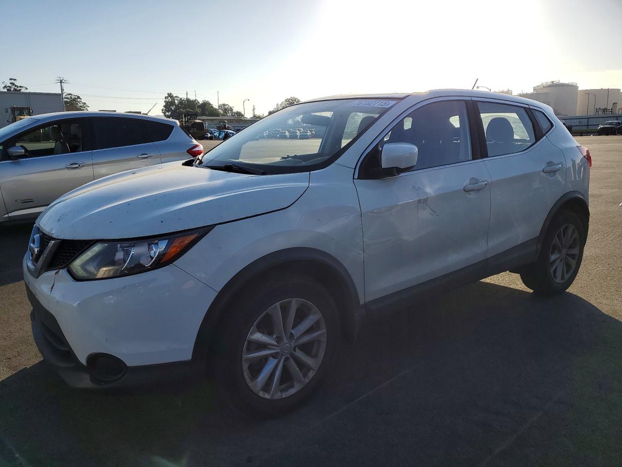 NISSAN ROGUE SPORT 2017