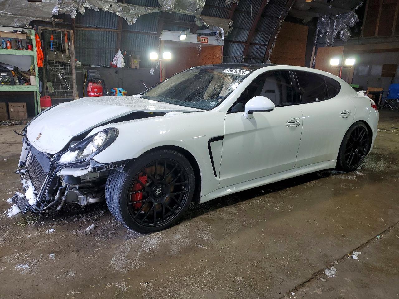 PORSCHE PANAMERA 2013