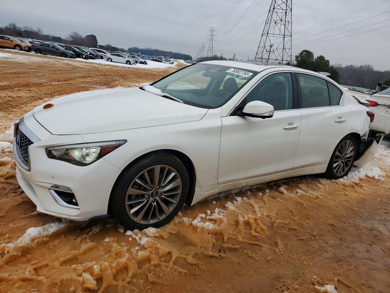 INFINITI Q50 2022