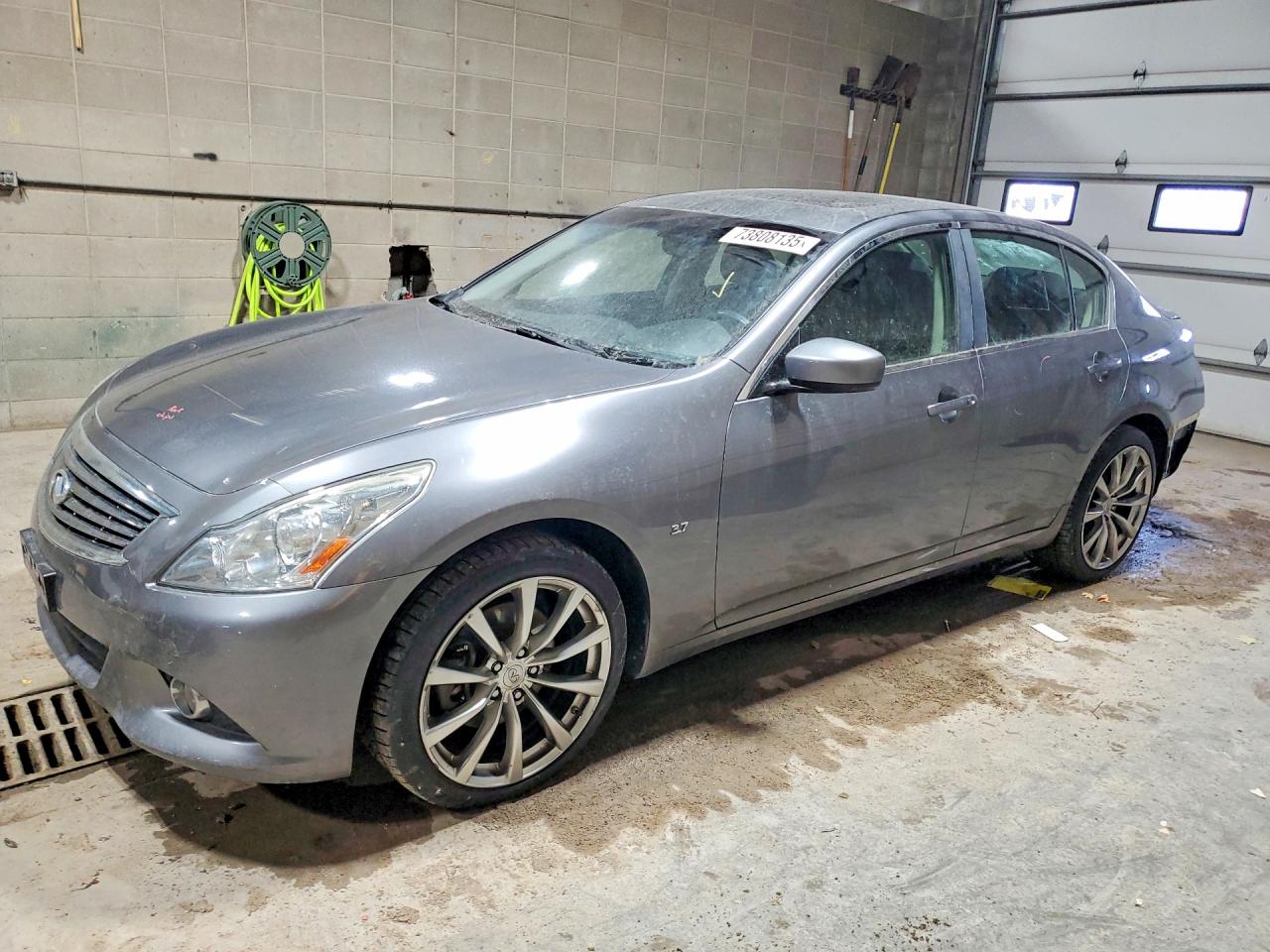 INFINITI Q40 2015