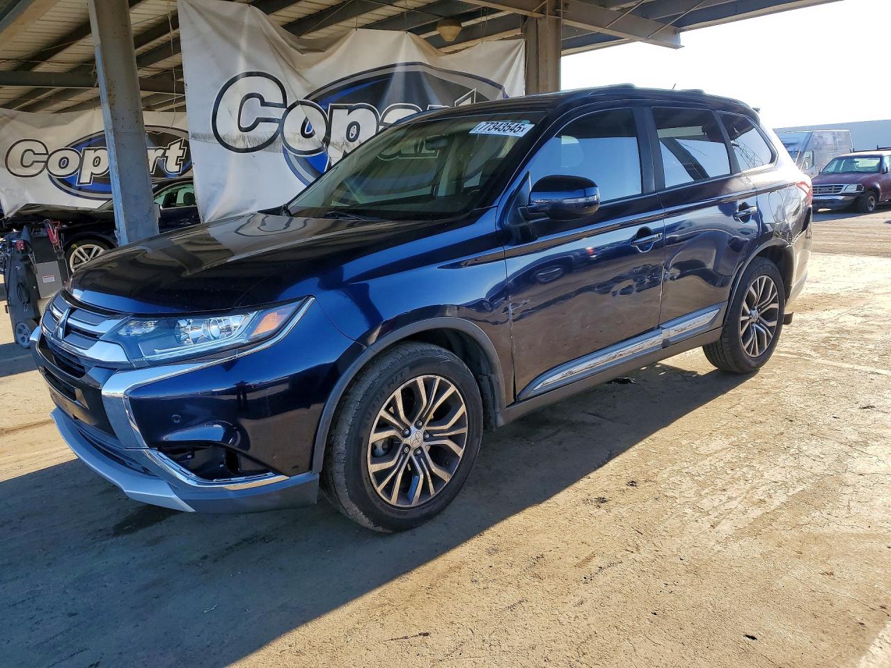 MITSUBISHI OUTLANDER 2016