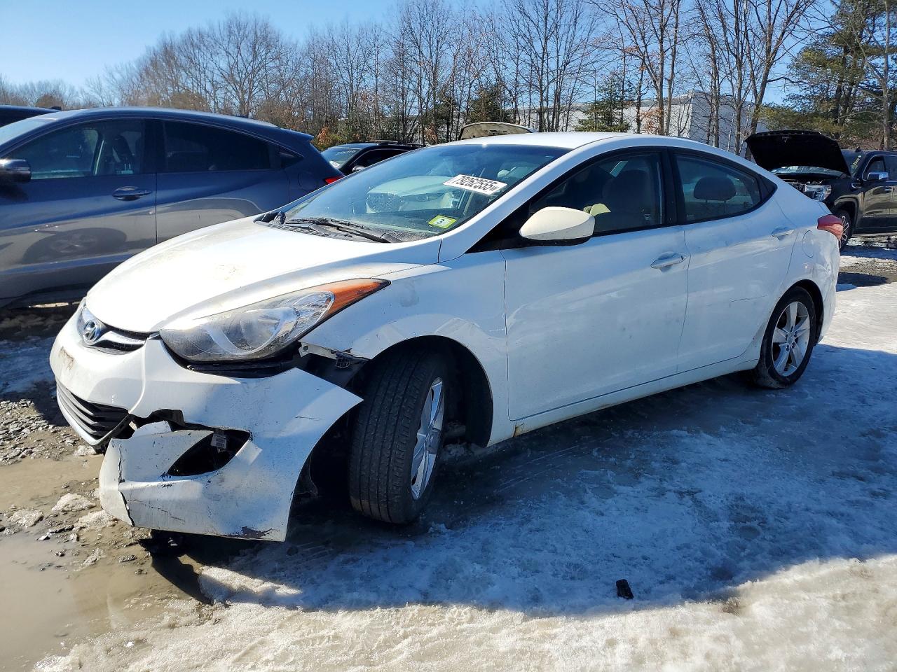 HYUNDAI ELANTRA 2013