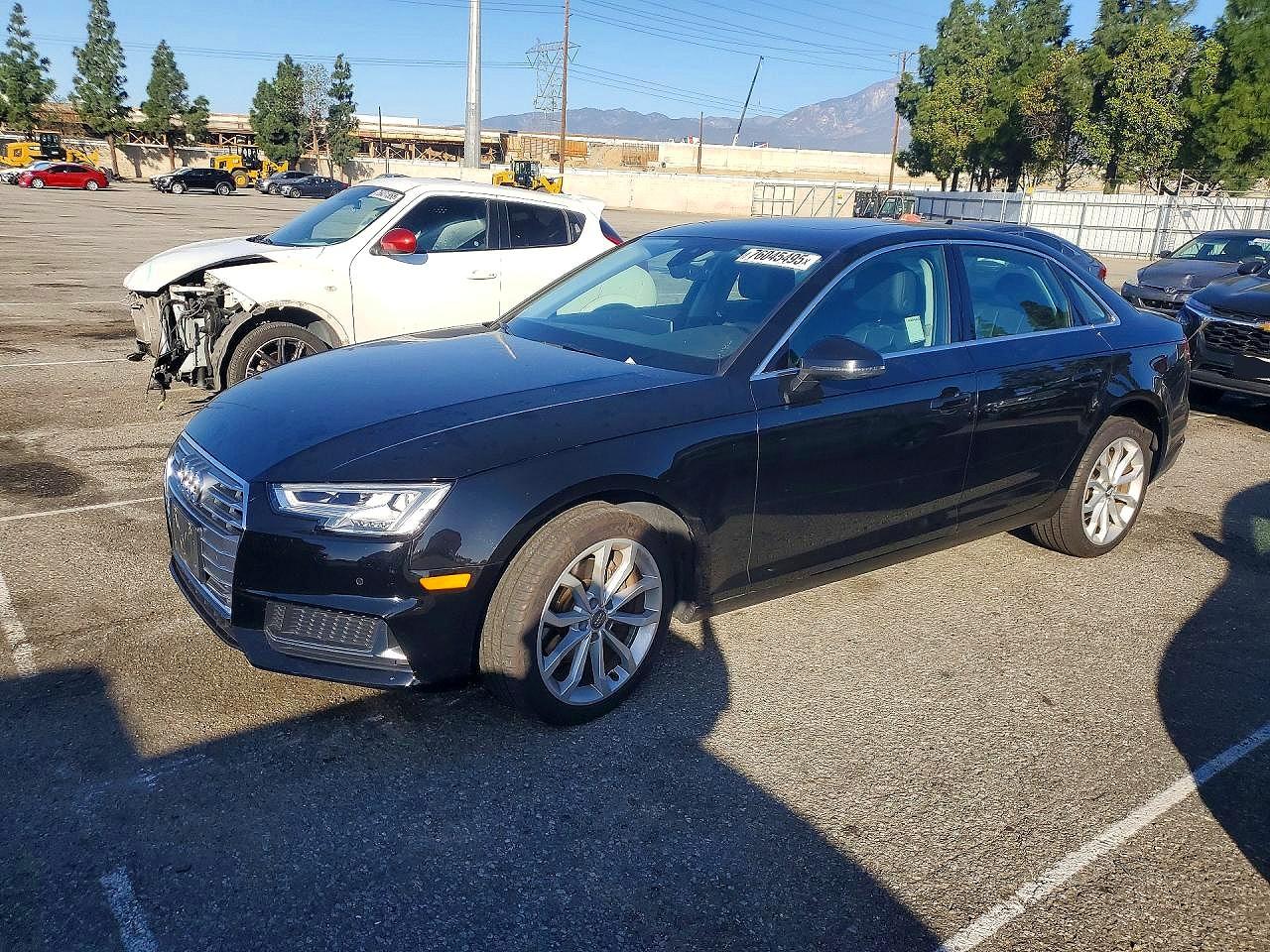 AUDI A4 2019