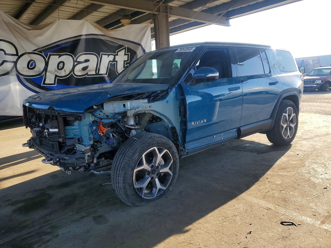 RIVIAN R1S 2024
