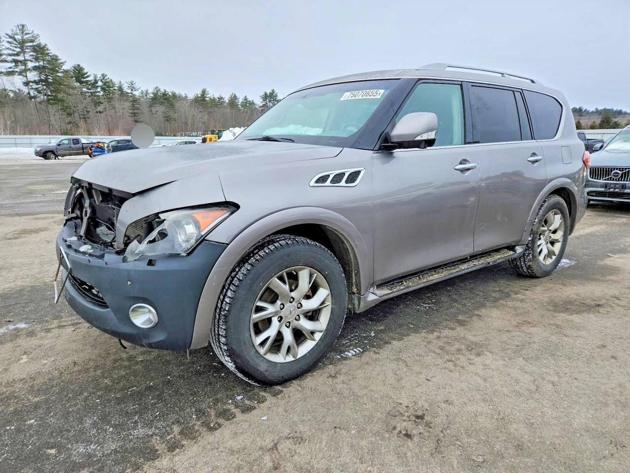 INFINITI QX56 2011