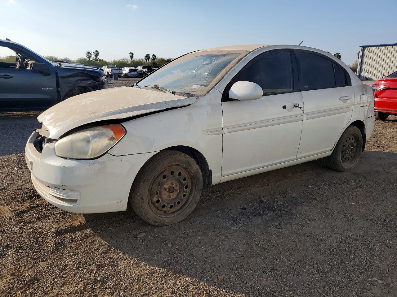 HYUNDAI ACCENT 2009