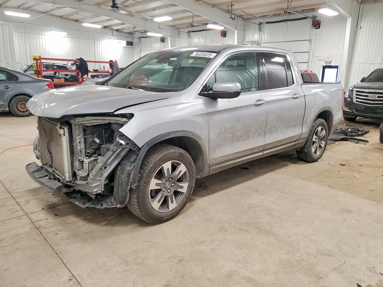 HONDA RIDGELINE 2019