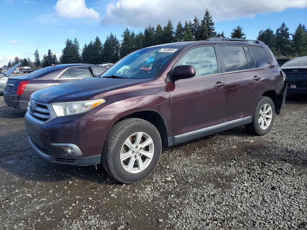 TOYOTA HIGHLANDER 2012