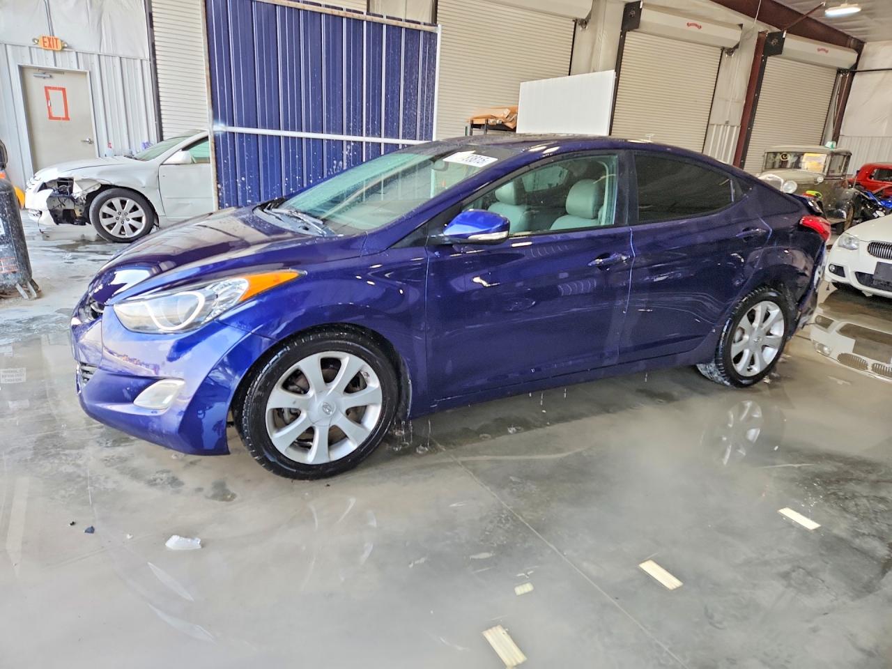 HYUNDAI ELANTRA 2013