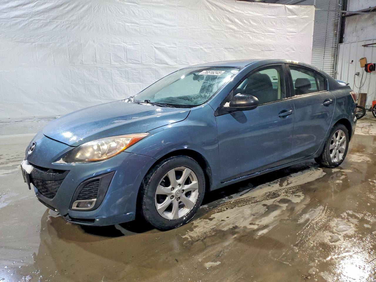 MAZDA 3 2011