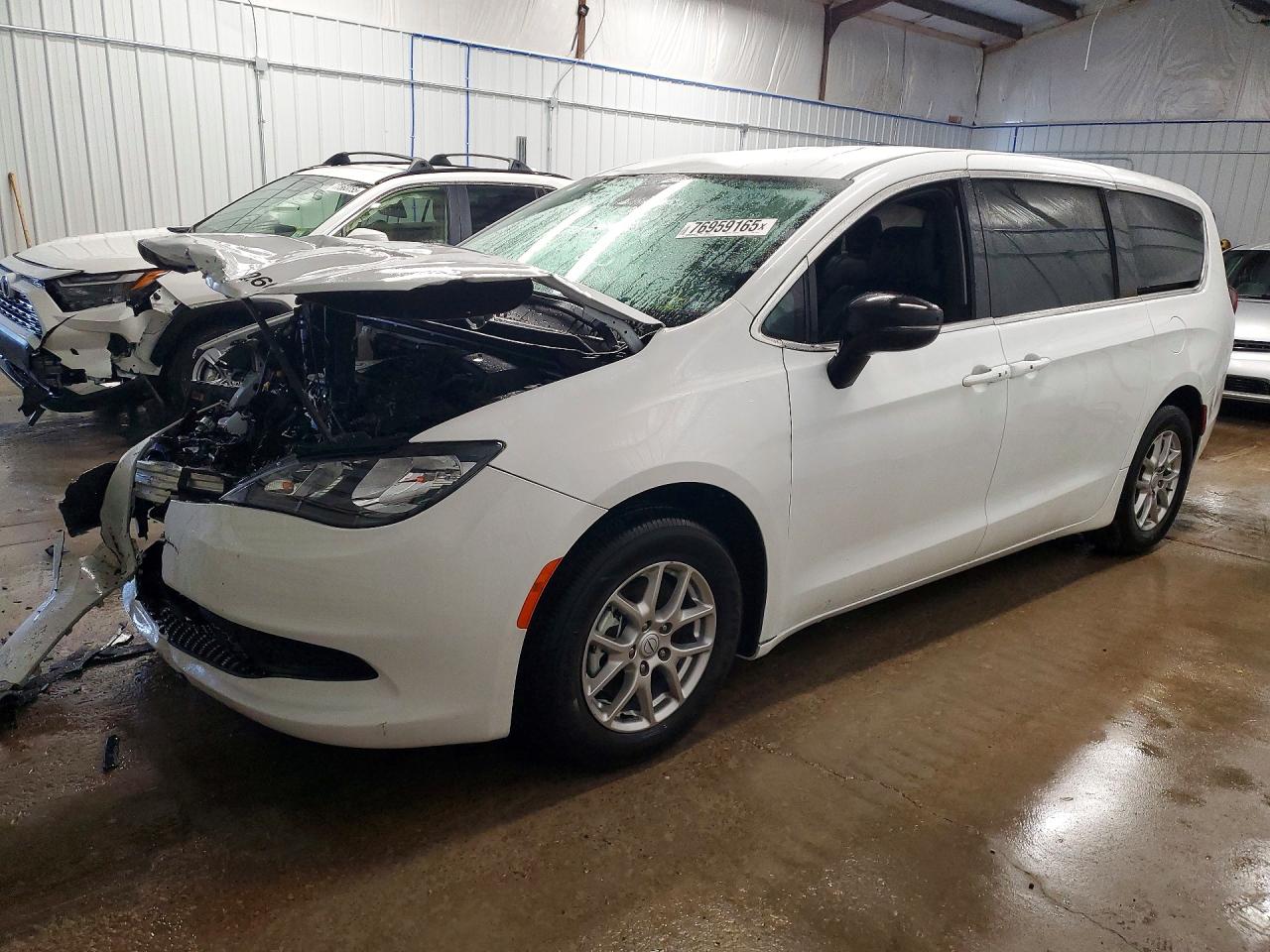 CHRYSLER VOYAGER 2025