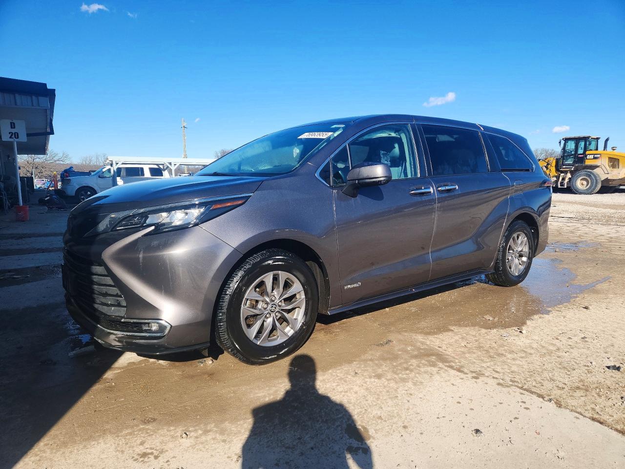 TOYOTA SIENNA 2021
