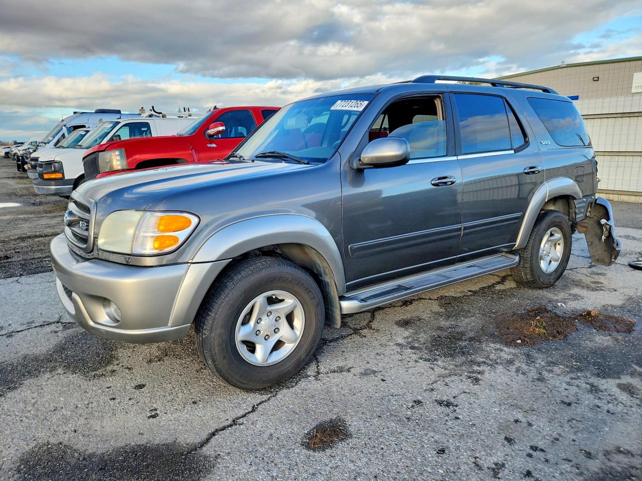 TOYOTA SEQUOIA 2004