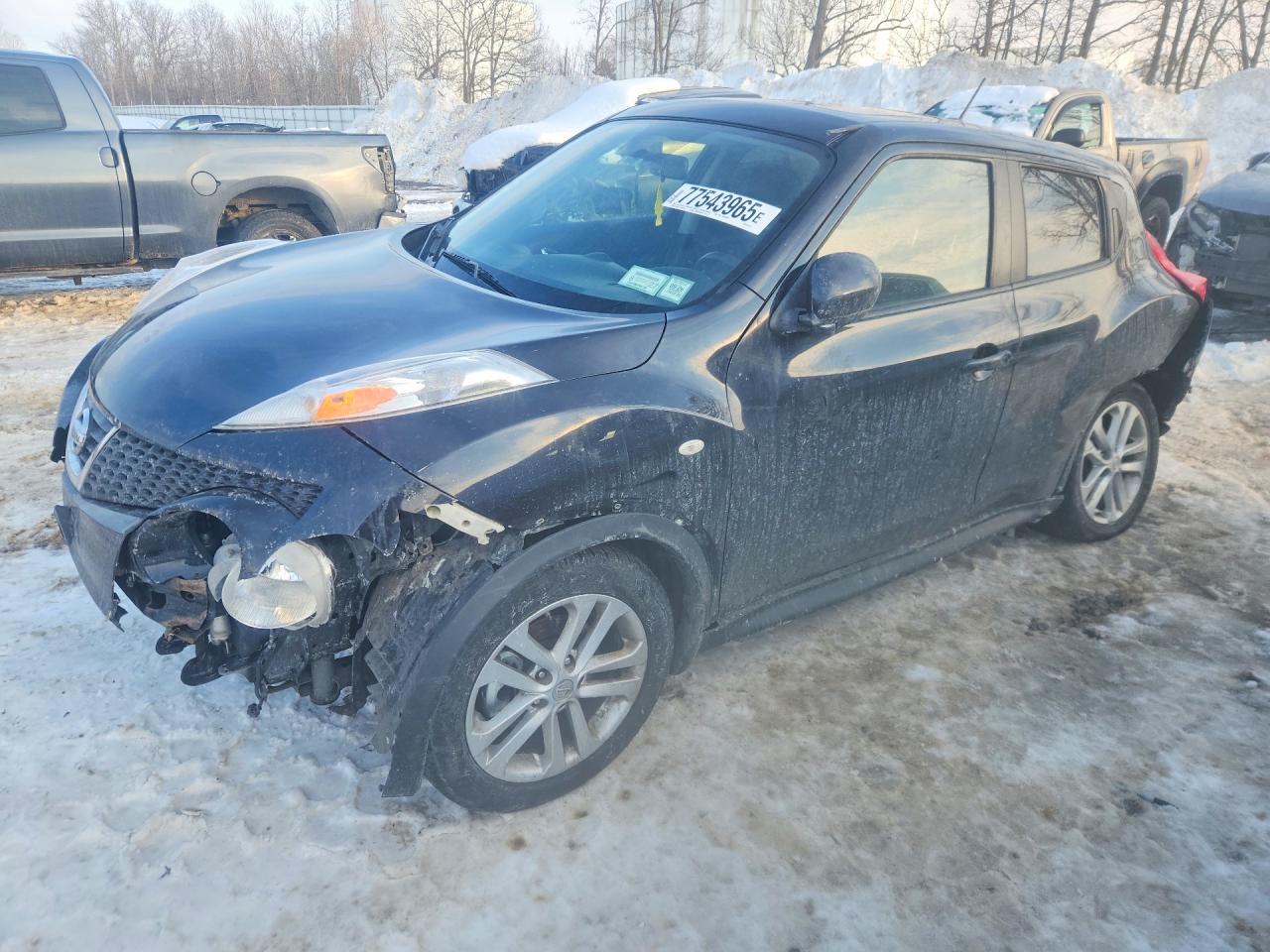 NISSAN JUKE 2011