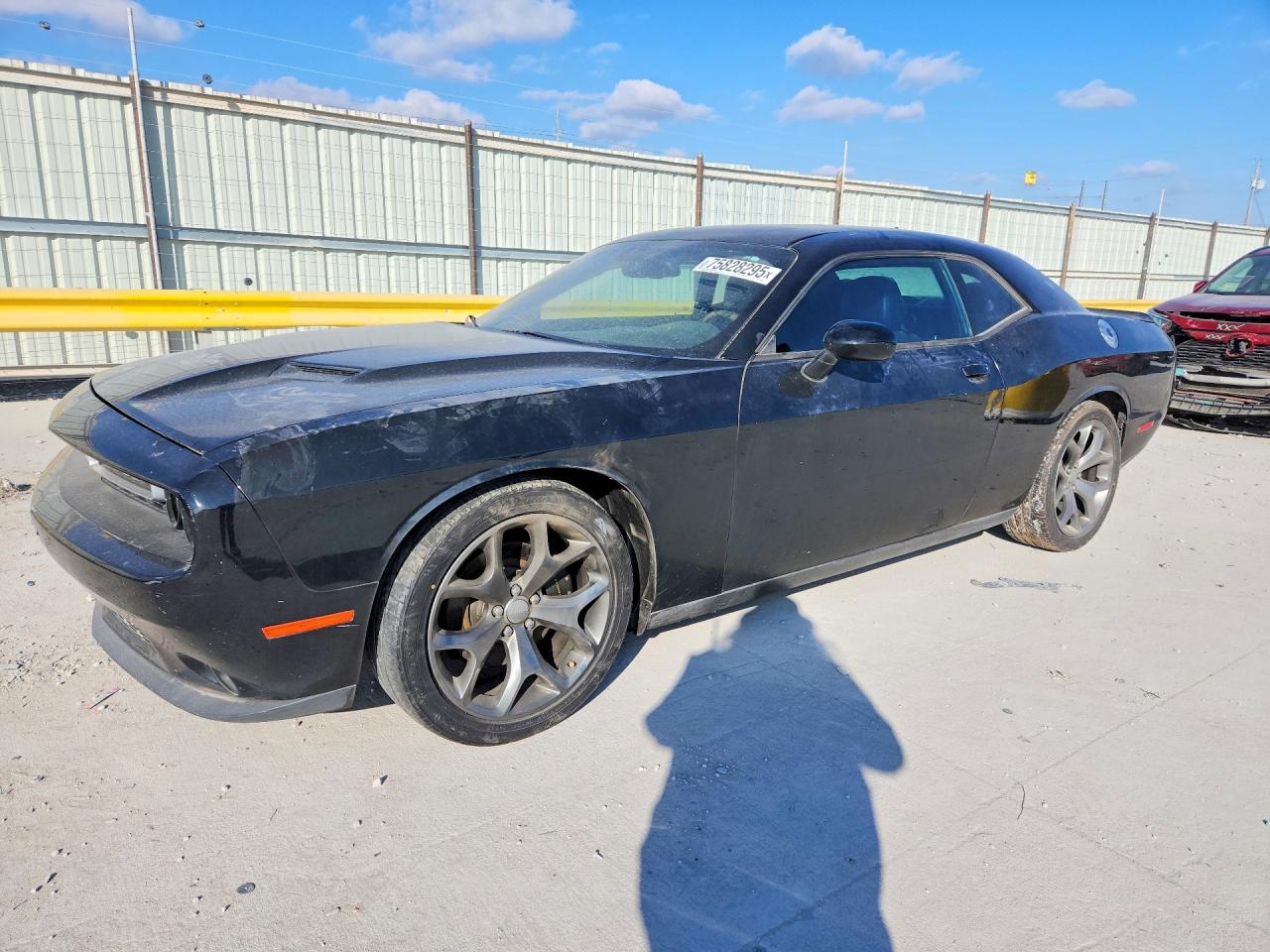 DODGE CHALLENGER 2016