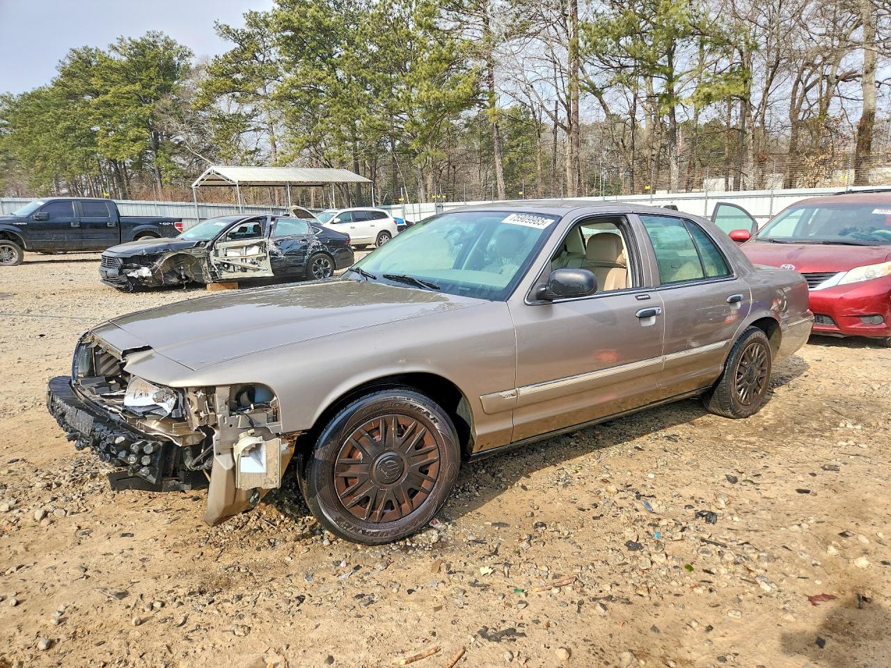 MERCURY GRAND MARQUIS 2005