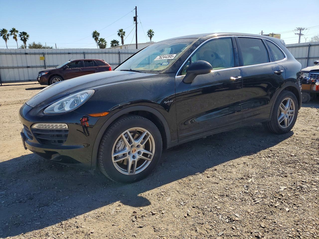 PORSCHE CAYENNE 2014
