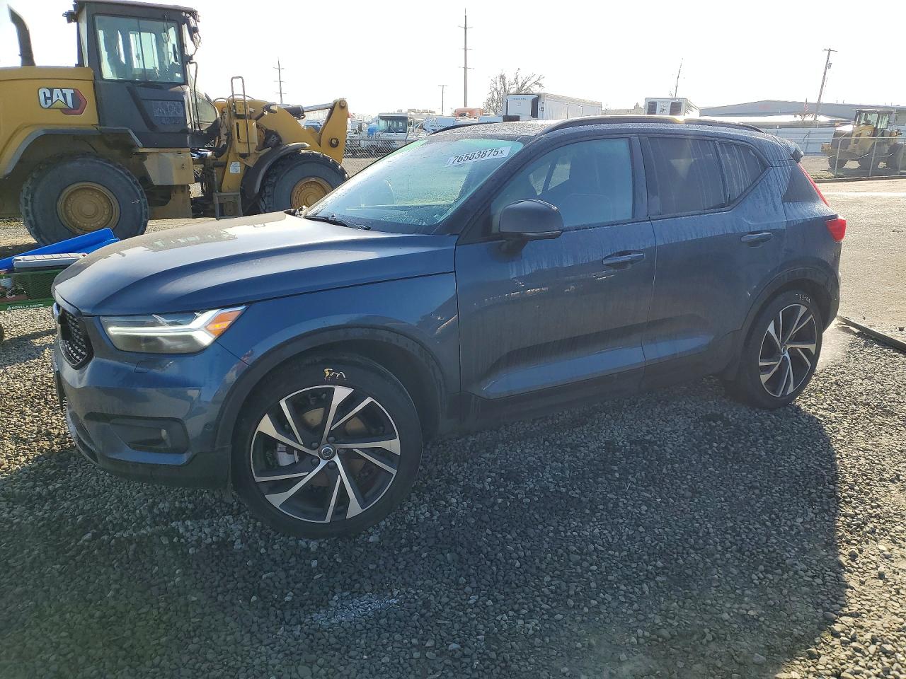 VOLVO XC40 2022