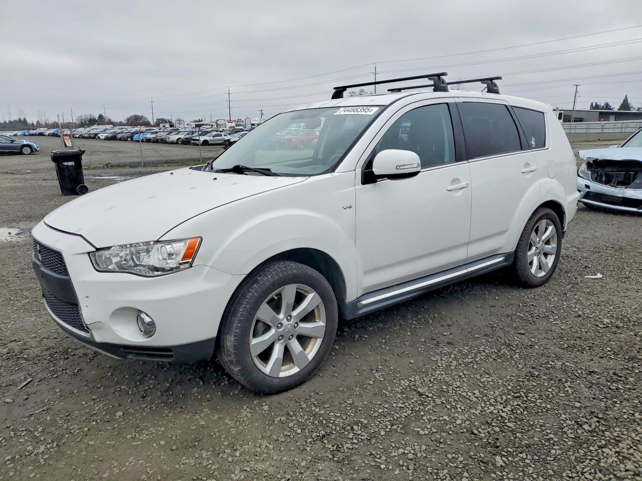 MITSUBISHI OUTLANDER 2012