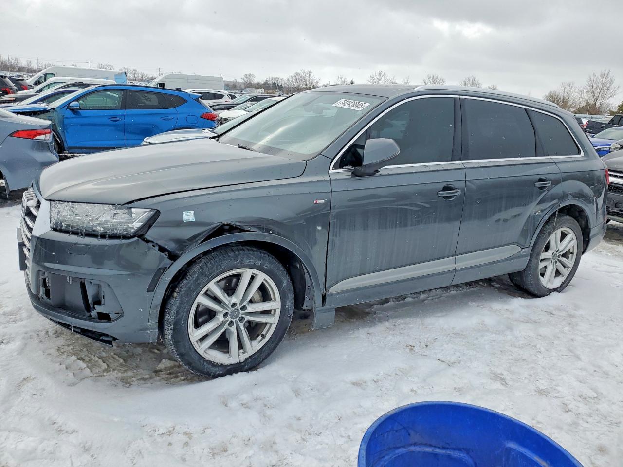 AUDI Q7 2017