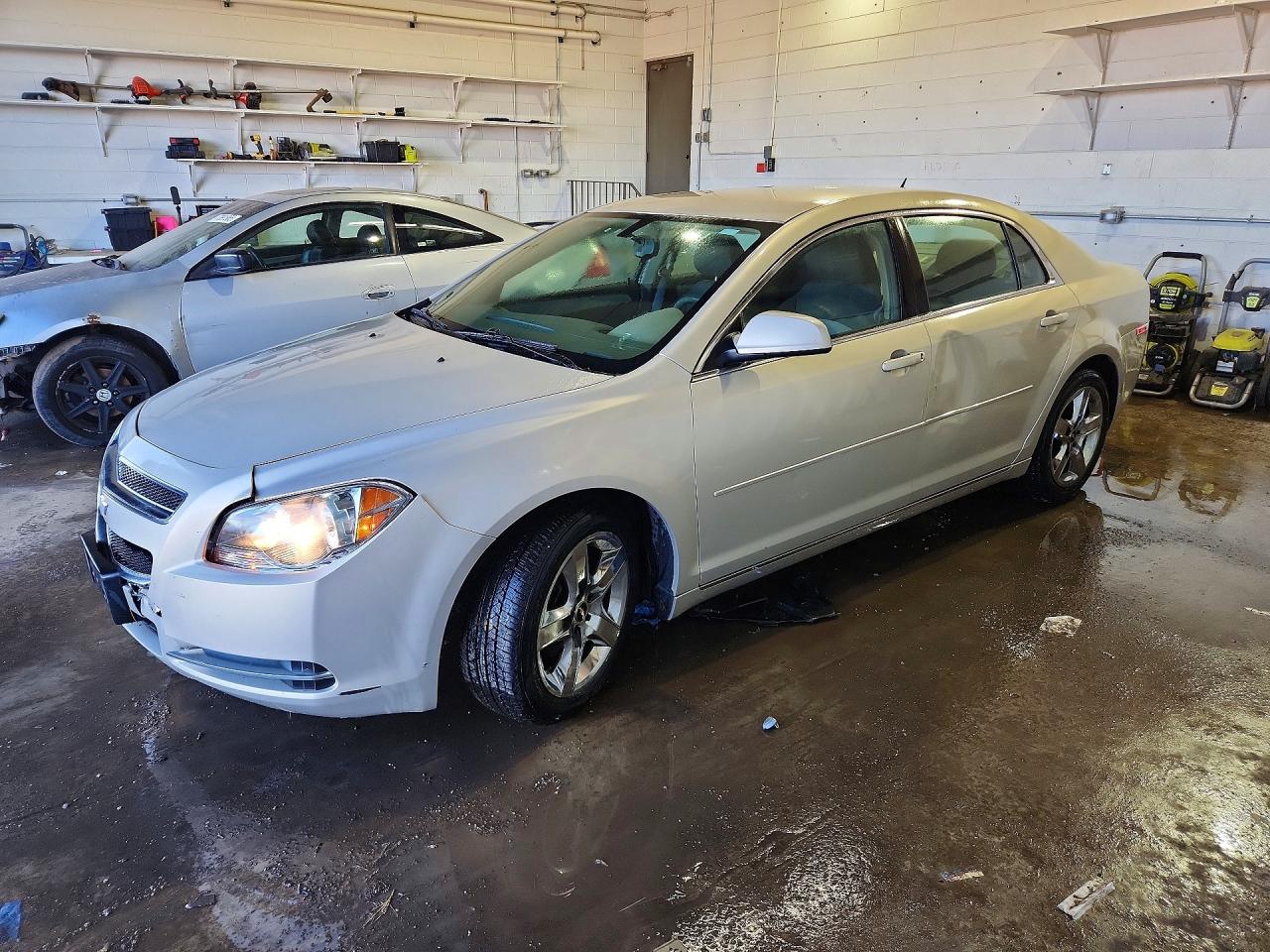 CHEVROLET MALIBU 2010
