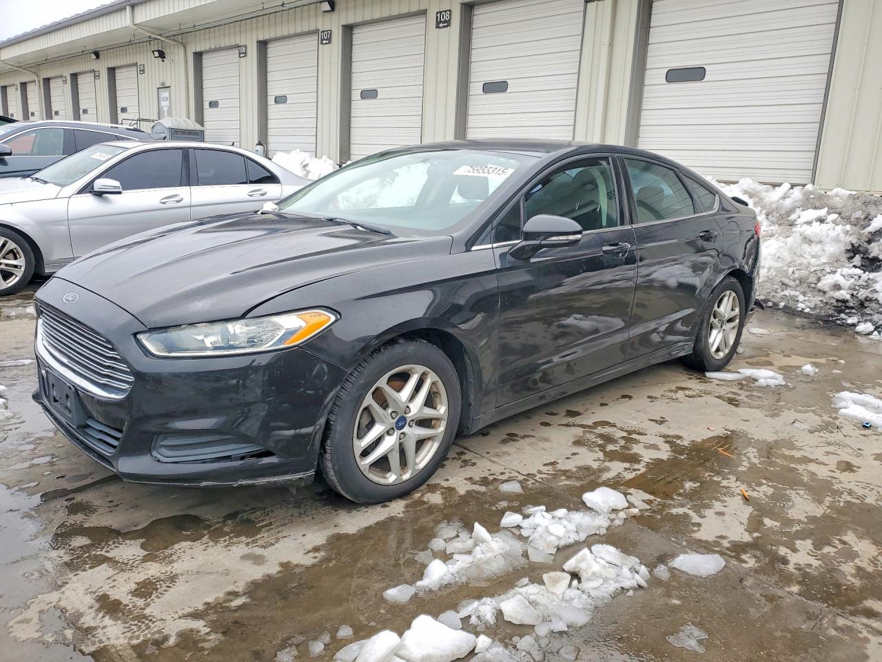 FORD FUSION 2015