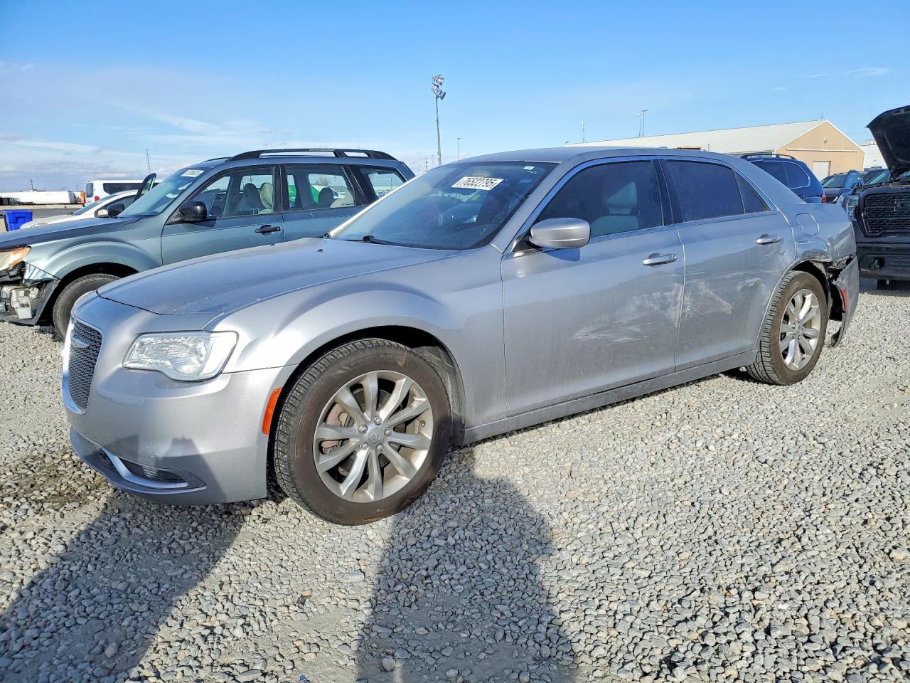 CHRYSLER 300 2017