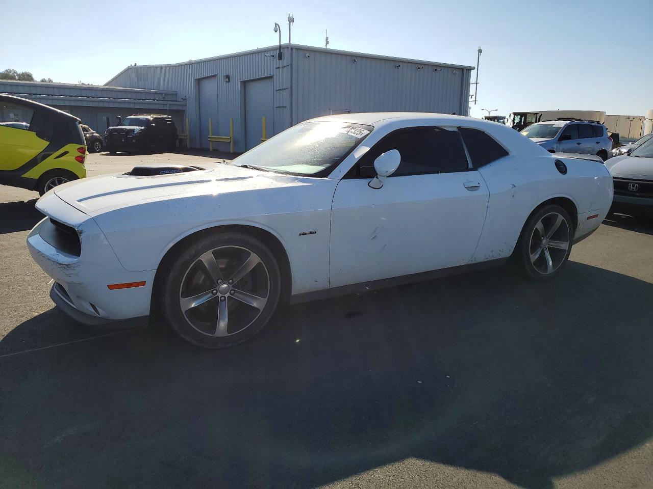 DODGE CHALLENGER 2016