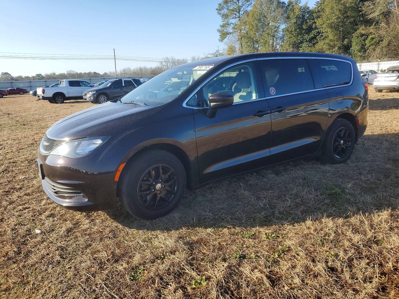 CHRYSLER PACIFICA 2017