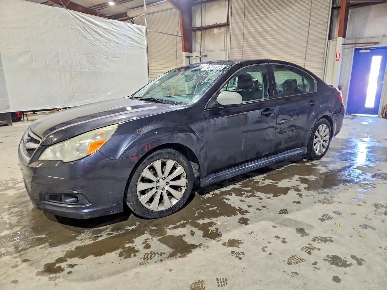 SUBARU LEGACY 2011