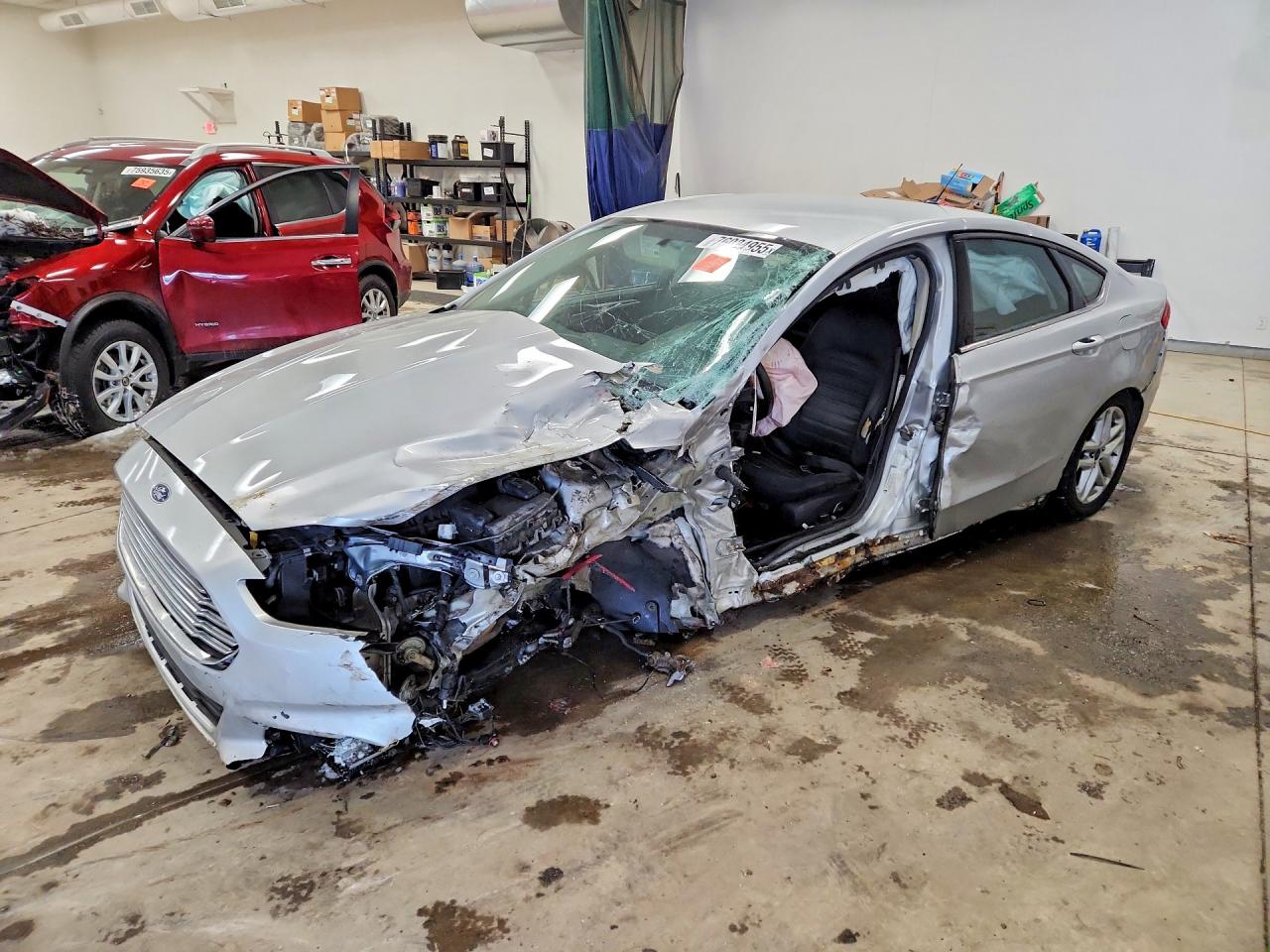 FORD FUSION 2016