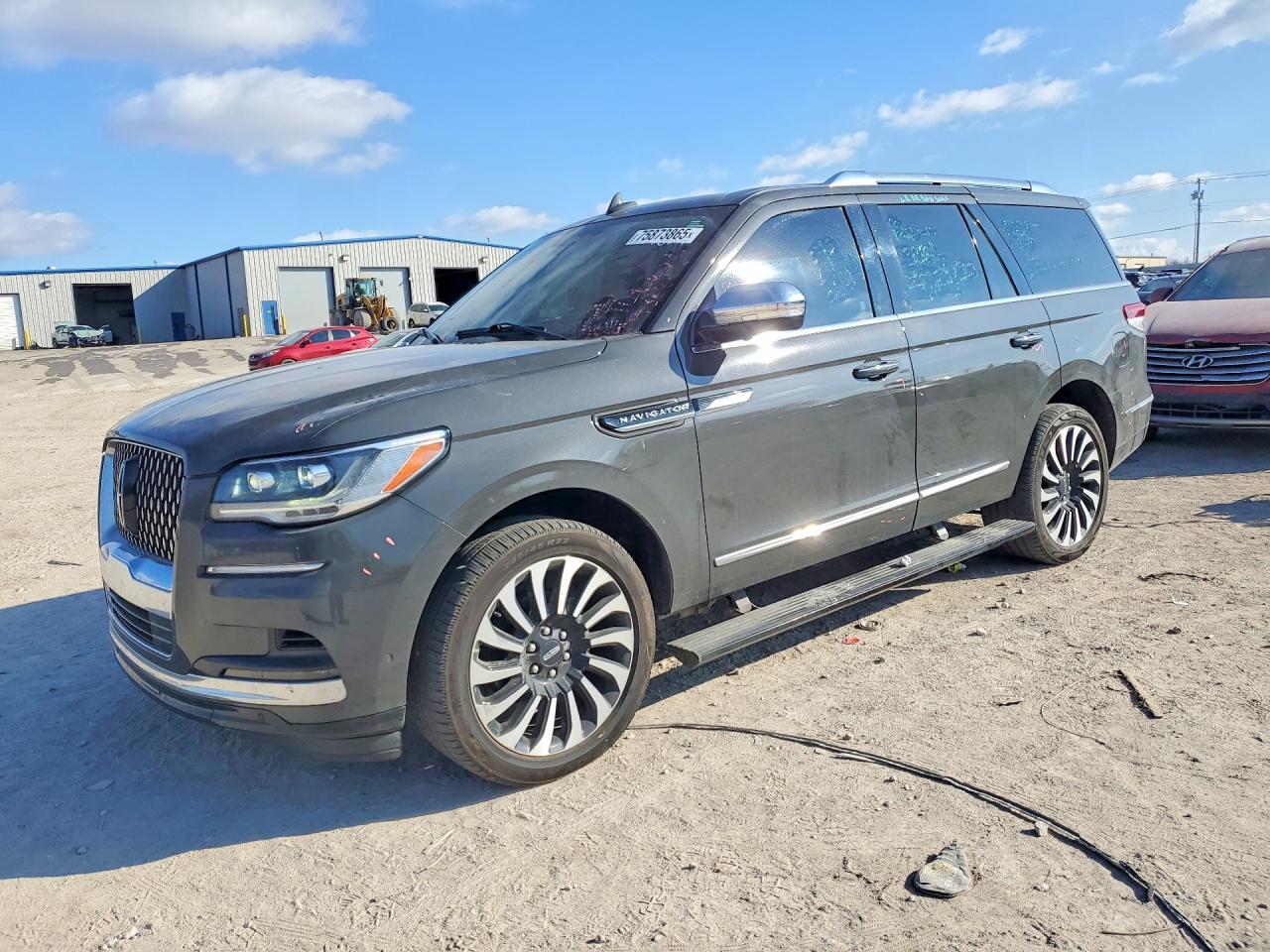 LINCOLN NAVIGATOR 2023