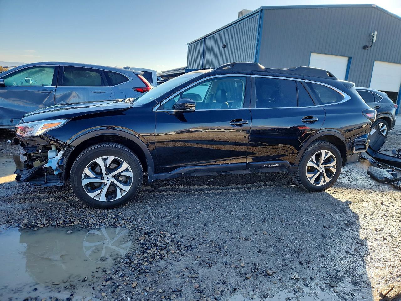 SUBARU OUTBACK 2021