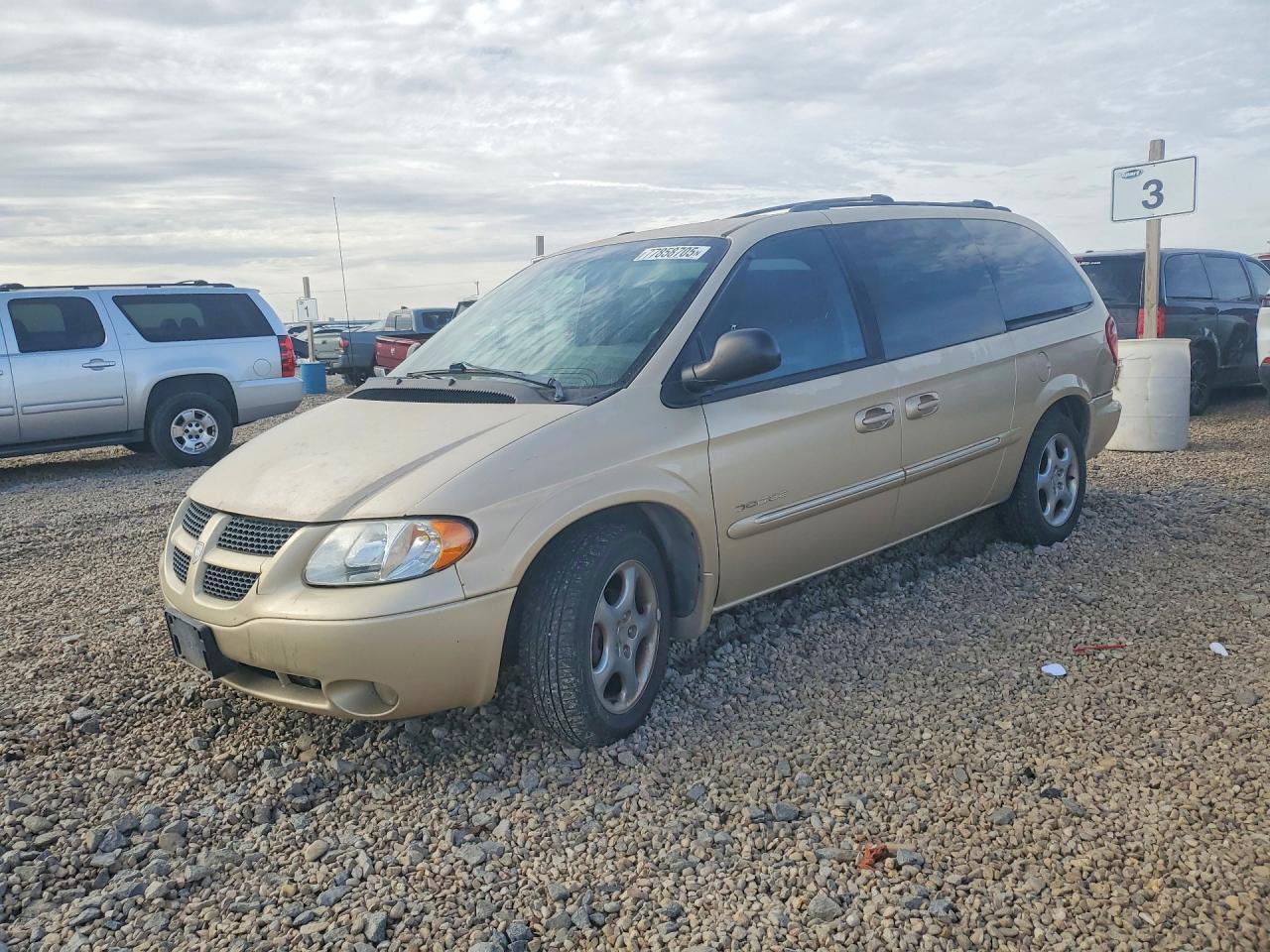 DODGE GRAND CARAVAN 2001