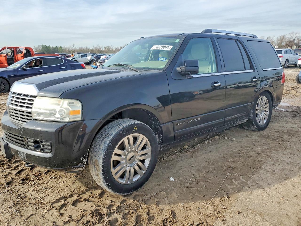 LINCOLN NAVIGATOR 2012