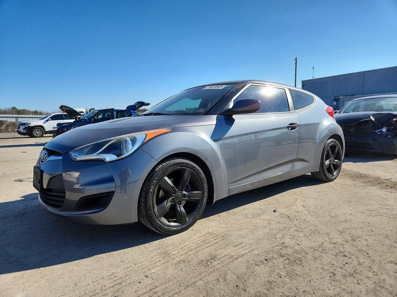 HYUNDAI VELOSTER 2012